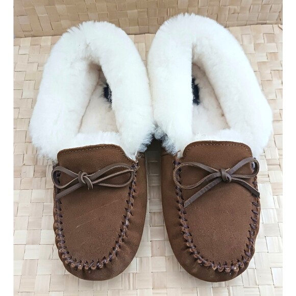 NEW Eddie Bauer Moccasin Slippers Caramel Suede Shearling Cuff & Lining US 9 - Picture 2 of 8